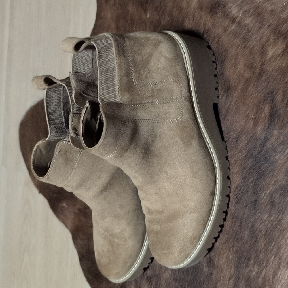 Sonoma booties
